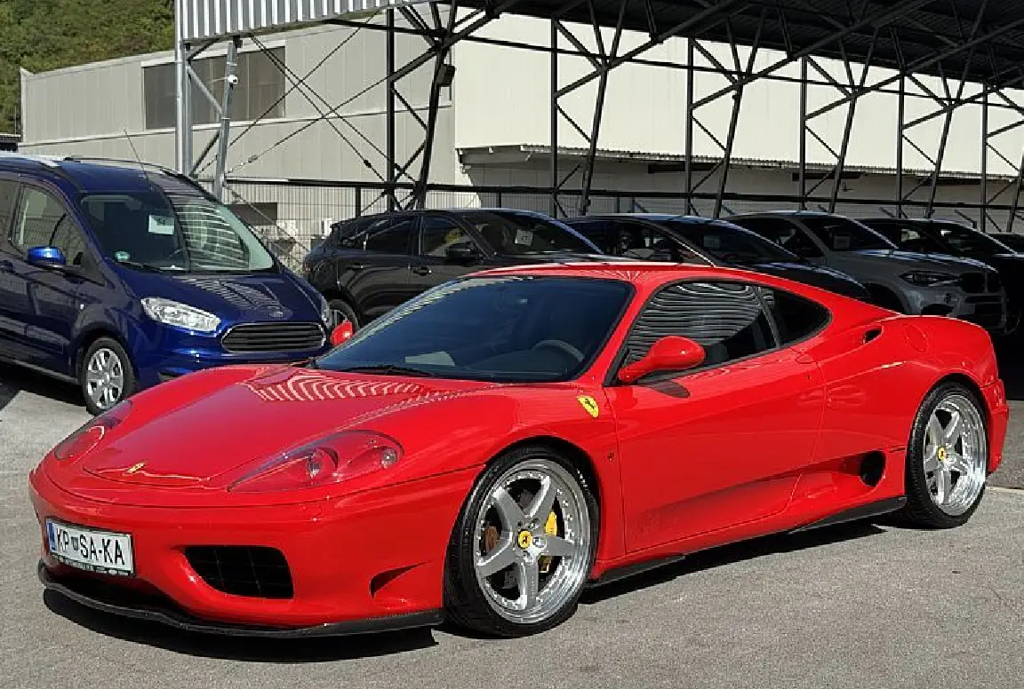 Ferrari 360 Modena