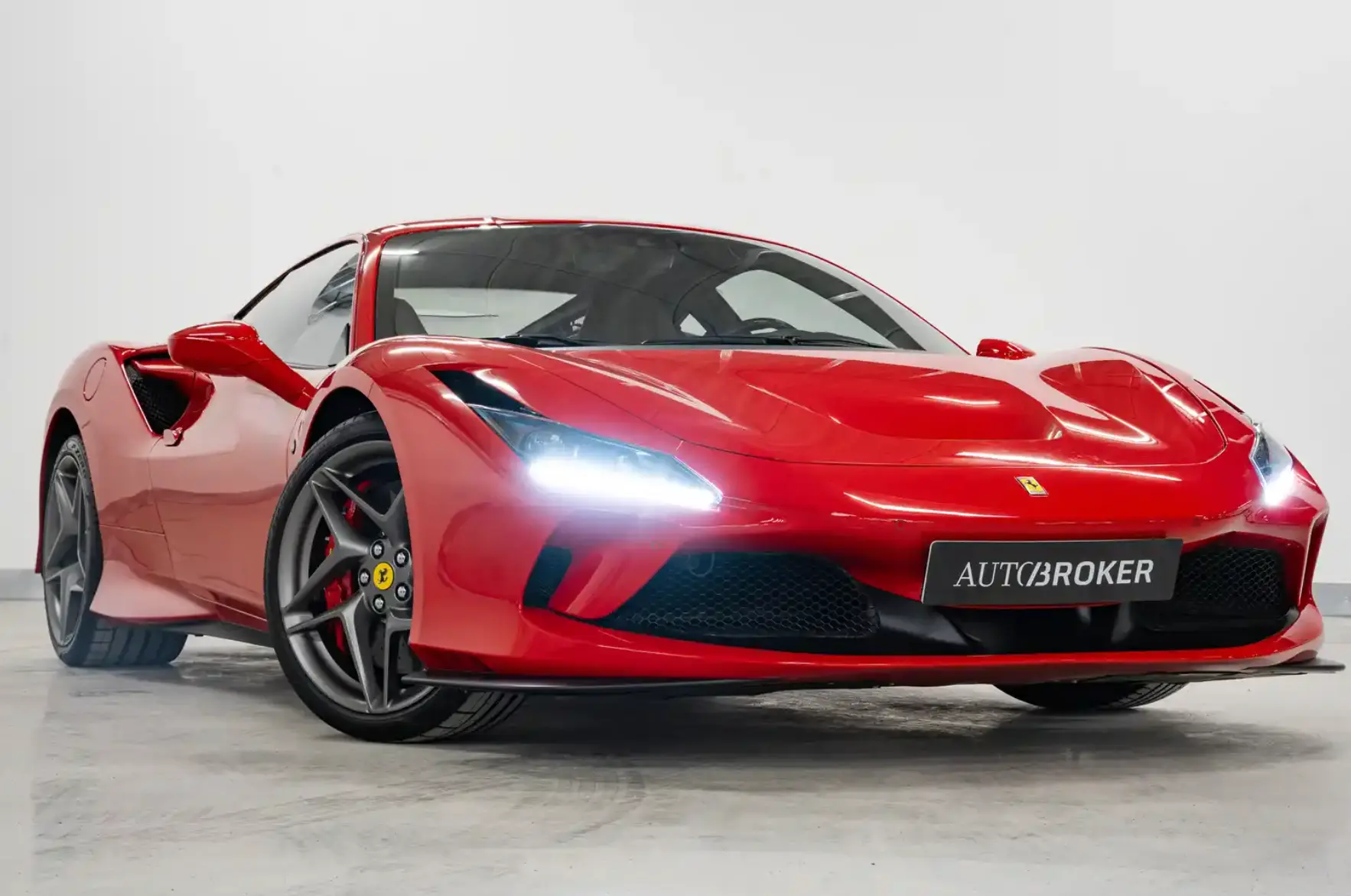 Ferrari F8 - Tributo